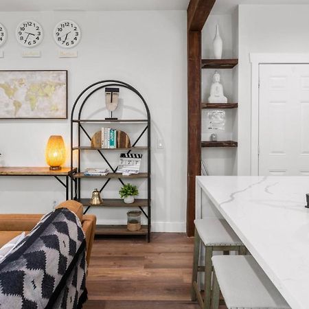 Newly Remodeled Beautiful 2Br Flat In Atwater Village Glendale Exterior foto